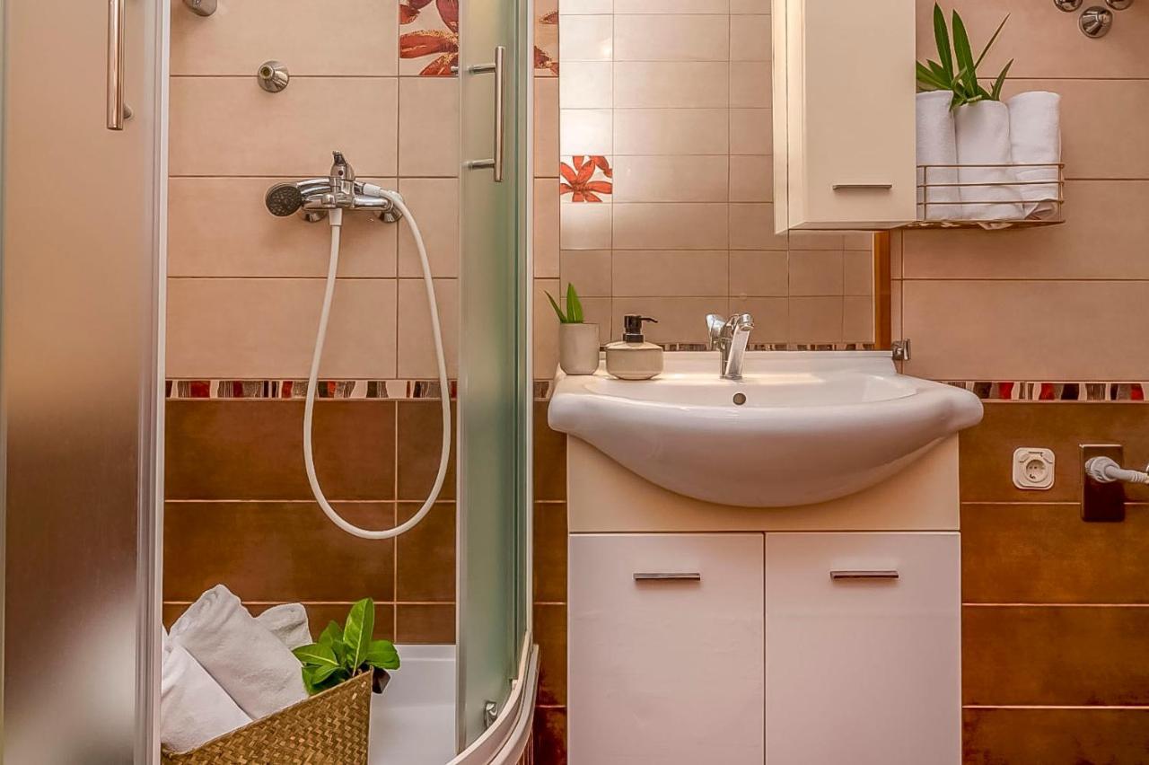 רוגוזניצה Apartments Matija מראה חיצוני תמונה